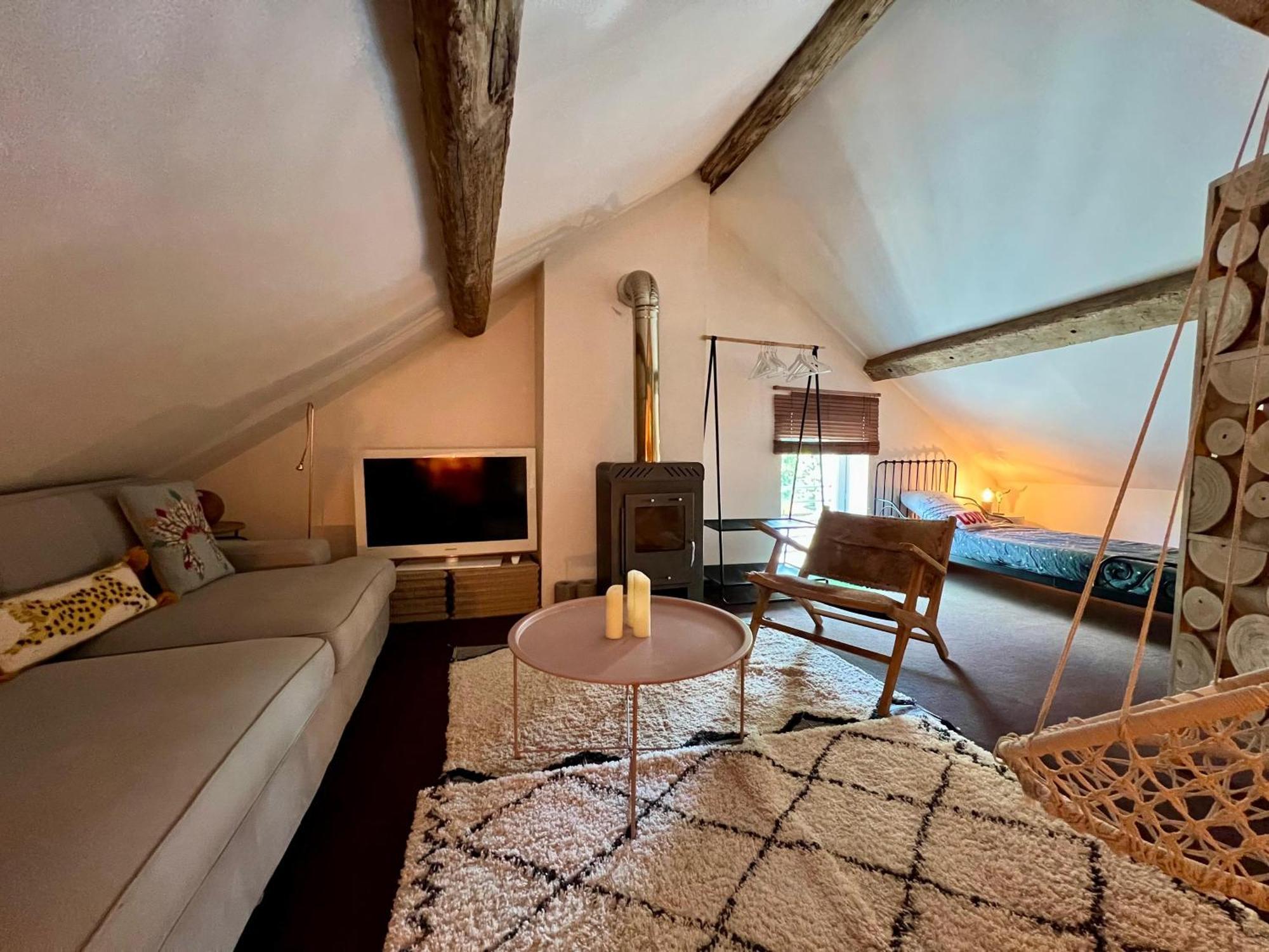 La Maisonnette D'Elodibiza ! Moret-sur-Loing Buitenkant foto